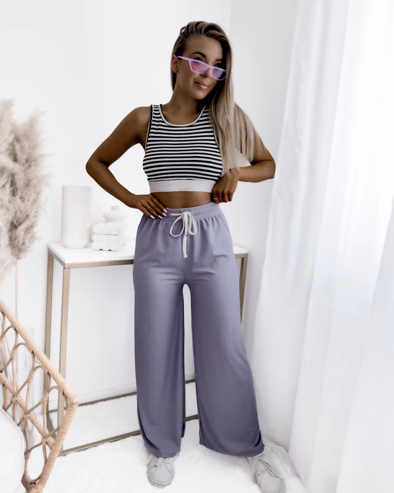 Violetinės moteriškos plačios klostuotos palazzo kelnės - Apranga