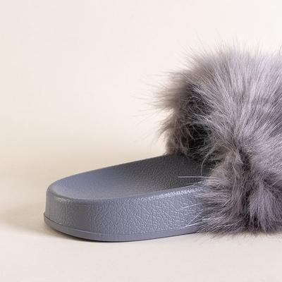 Серые женские шлепанцы с мехом Danita