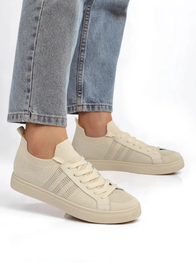 Beżowe sneakersy Damiani – lekkie trampki tkanina/skóra eco na lato