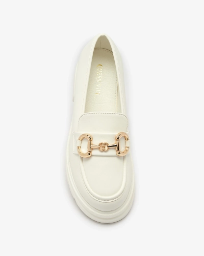Белые женские мокасины с золотым декором Riasse - Обувь