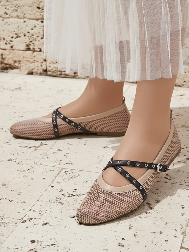 Baleriny Artemisia Marrone – ажурные туфли Royalfashion с ремешками