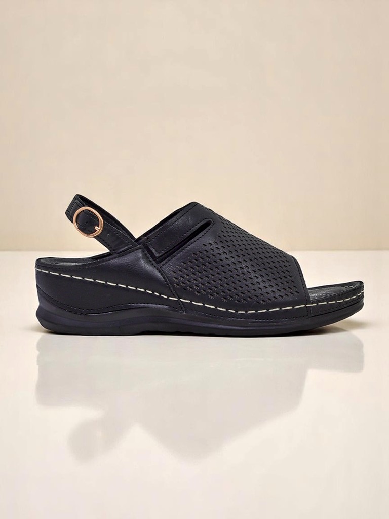 Royalfashion Damskie sandały na niskim koturnie Mira – totalny sztos!