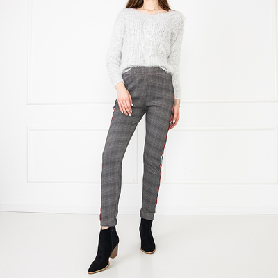 Женские брюки в клетку