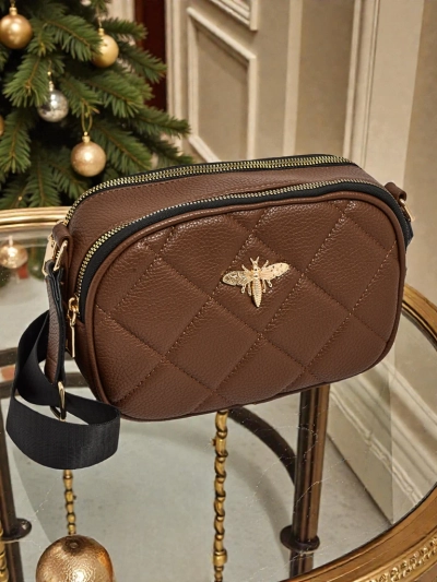 Dygsniuotas mažas moteriškas krepšys iš eko odos Connere