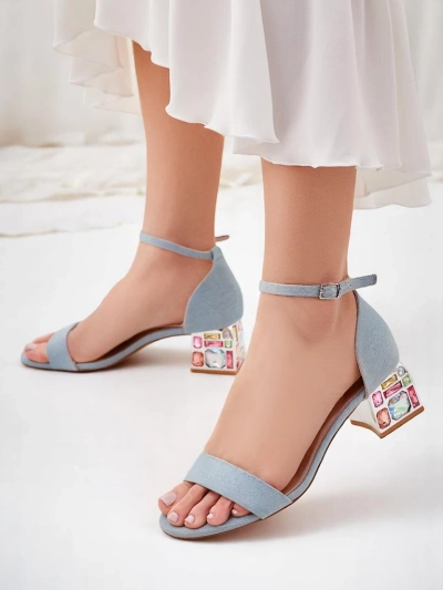 Royalfashion Сандалии для женщин с декоративными каблуками Ballou
