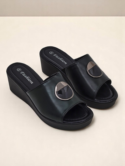 Royalfashion moteriškos basutės su platforma Elira