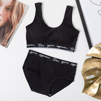 Черный спортивный комплект нижнего белья