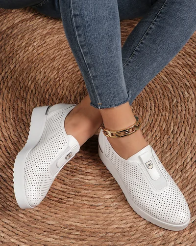 Royalfashion Slip-on moteriški perforuoti batai Goffies