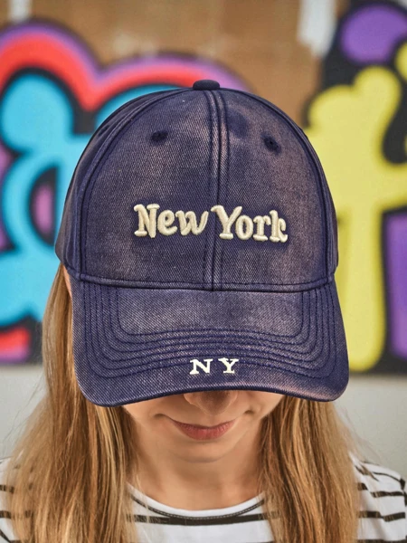Royalfashion New York NY Cap - Straight Fire