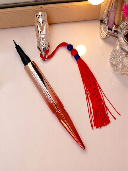 Romantic Rain akių kontūro pieštukas-flomasteris