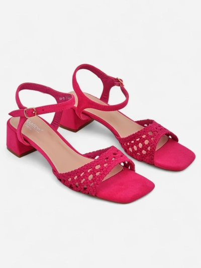 Royalfashion Женские перфорированные сандалии Azopi