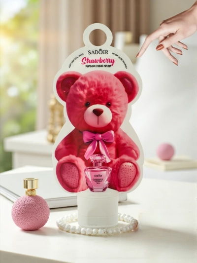 Aurelia Strawberry 50 ml - kvepiantis rankų kremas Mis Teddy pakuotėje