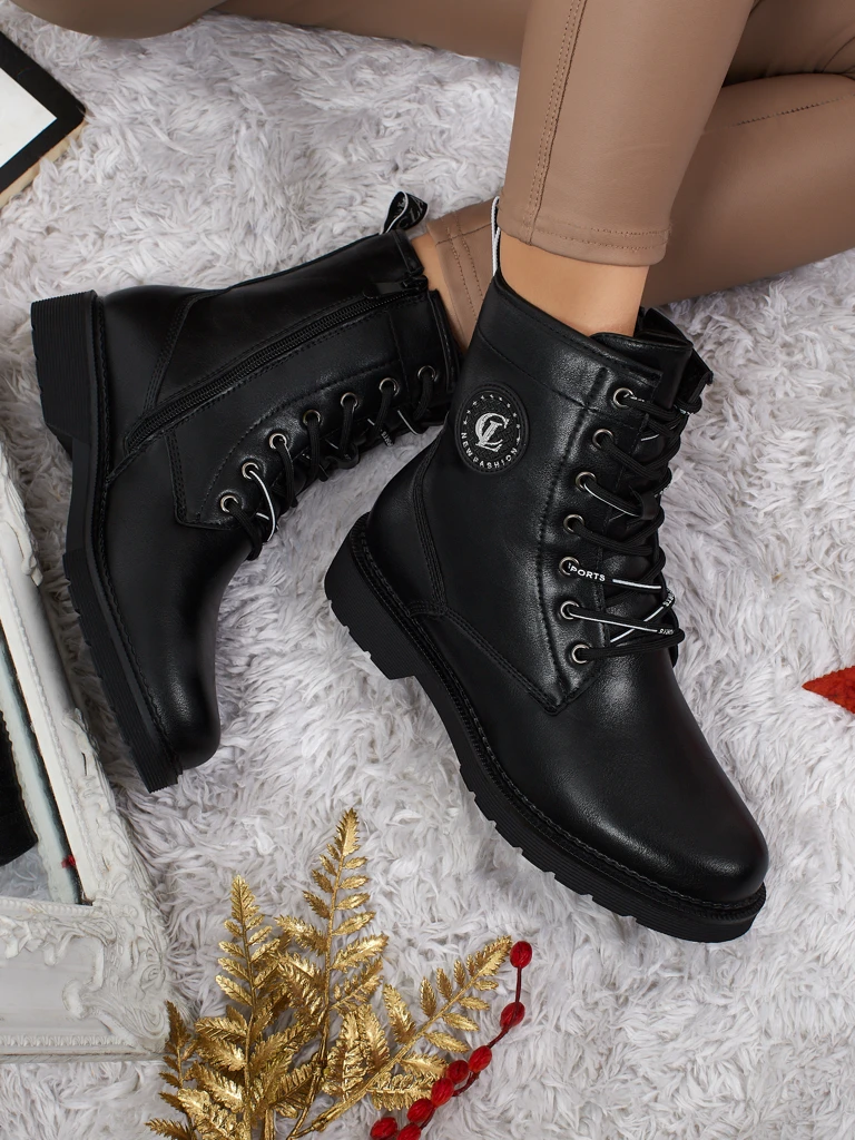 Eko odos aulinukai suvarstomi Tavira