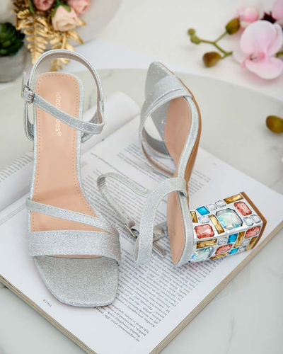 Royalfashion Moteriški sandalai Solepte Crystal Post