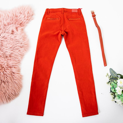 Красные детские брюки с ремнем