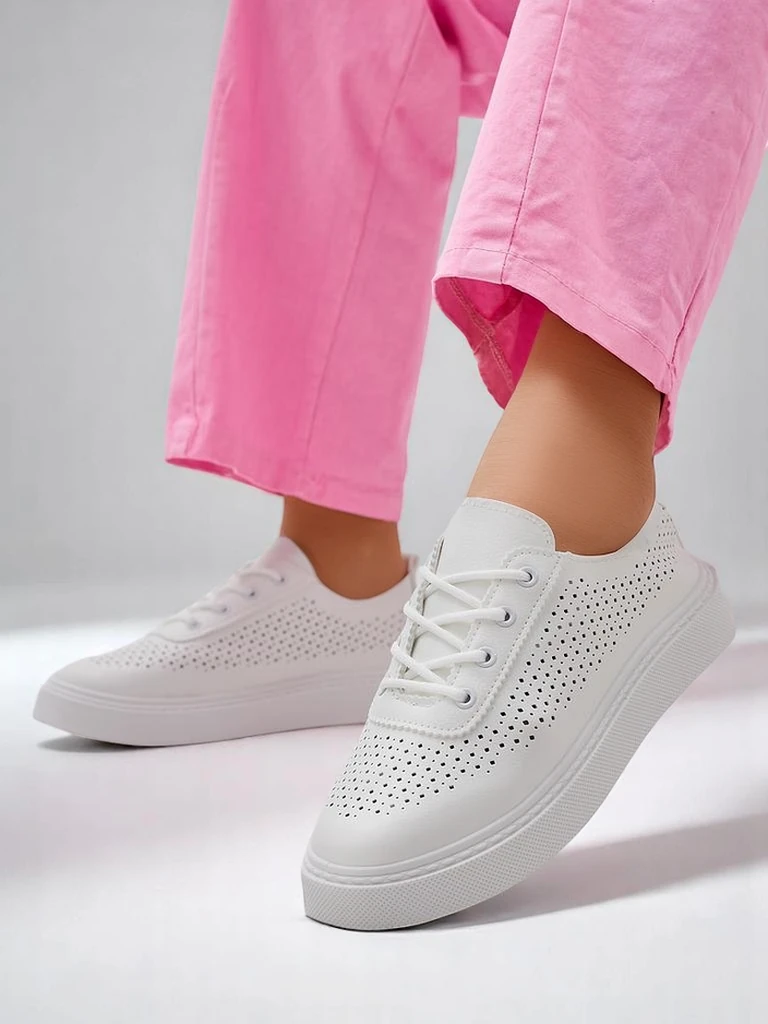 Royalfashion Женские ажурные спортивные туфли на шнуровке Adette