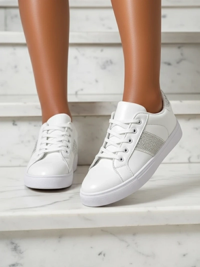 Luminosa Białe Sneakersy z Ekologicznej Skóry