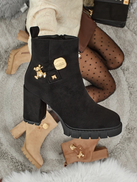 Moteriški eko zomšiniai aulinukai su storu kulnu Bearr