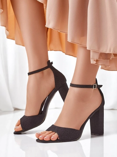 Royalfashion Blizgantys moteriški sandalai Rokates