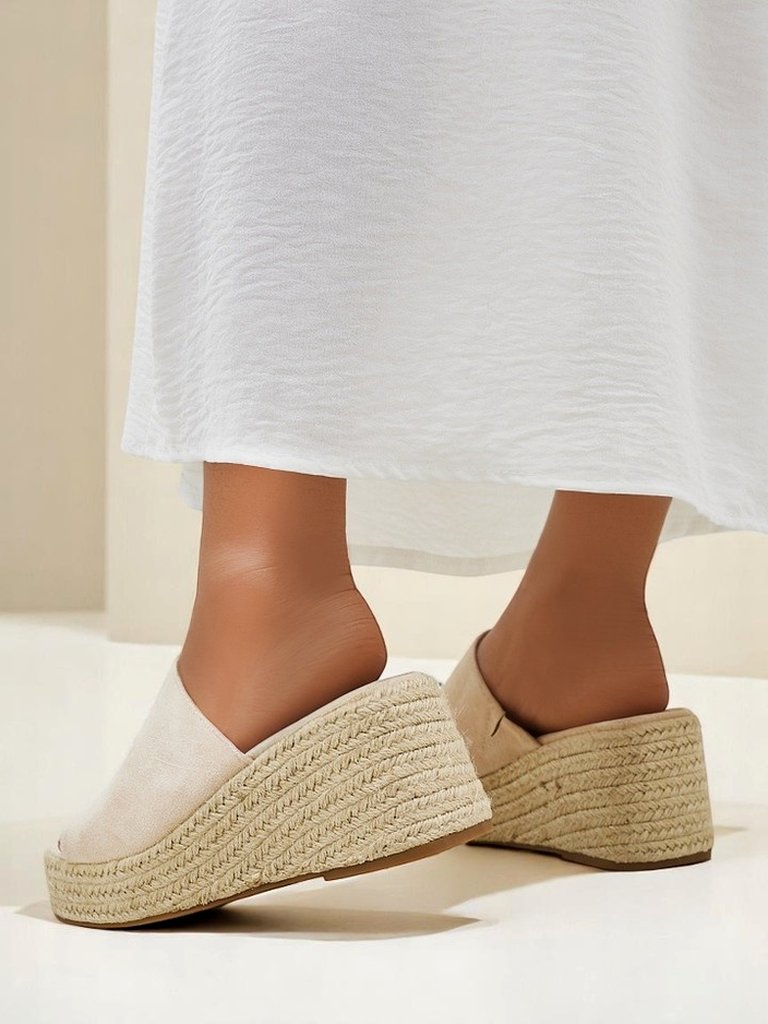 Royalfashion moteriškos basutės su pleištu Erli Erli