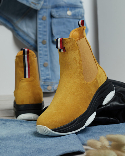 OUTLET Желтые женские утепленные сапоги-дутики из эко-замши - Обувь