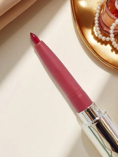 Skysti lūpų dažai ir lūpų kontūro pieštukas 2-in-1 Russian Red