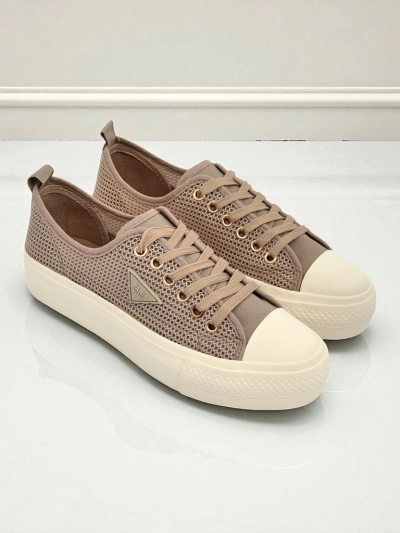 Damskie sneakersy Hypatia Mesh jasny brąz na lato płaska podeszwa 3cm