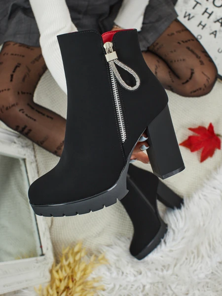 Moteriški eko odos aulinukai su storu kulnu Marellin