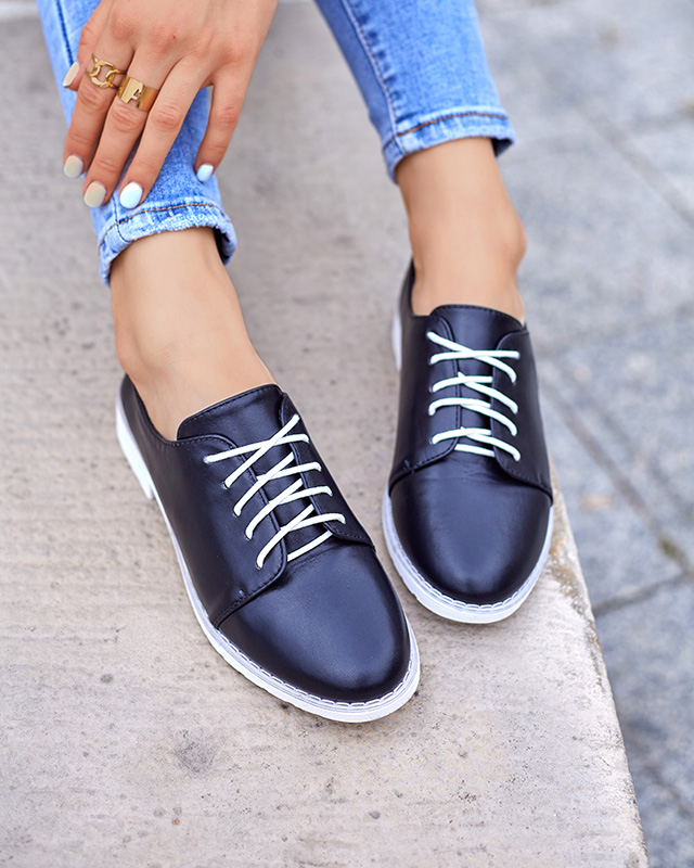 Juodi moteriški batai Uwem- Avalynė