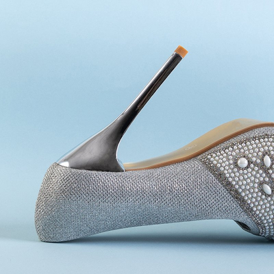 Серебряные блестящие туфли со стразами Lindi