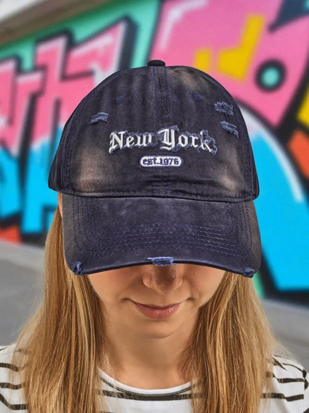Royalfashion Cap New York 1976 - Distressed, Fresh!