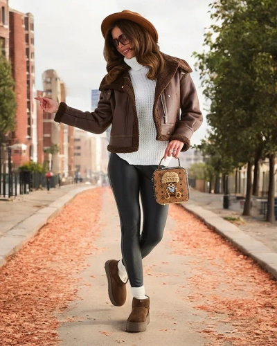 Karališka mada Moteriška motociklininkės striukė