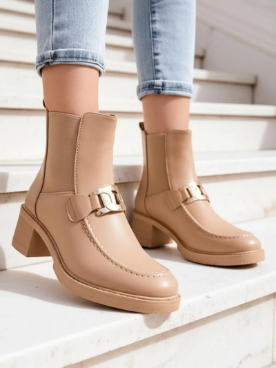 Женские ботинки Royalfashion на низком каблуке Ewios