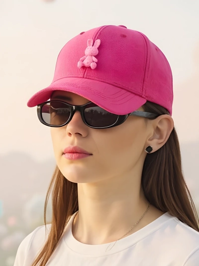 Royalfashion kepurėlė su Bunny Chic lopu