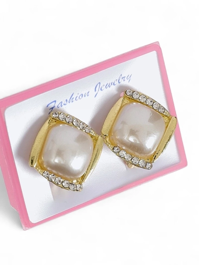 Klipsy kolczyki damskie z perełką – sztos!