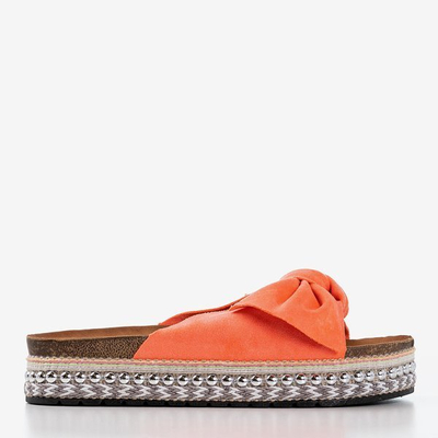 Koralowe klapki damskie z kokardką Kordesa - Obuwie