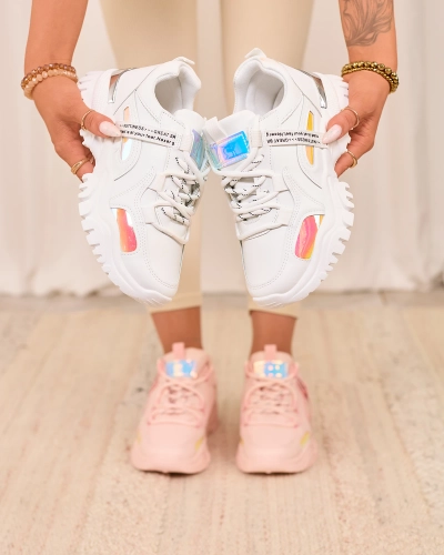 Baltos spalvos Holys moteriški sportbačiai - Avalynė