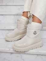 smėlio spalvos || kremas