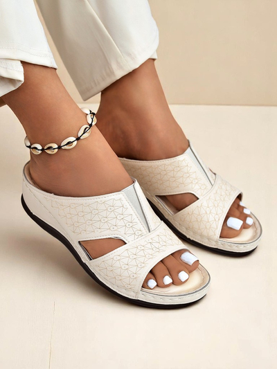 Royalfashion Damskie klapki Nova Step - gruba podeszwa, mega styl!