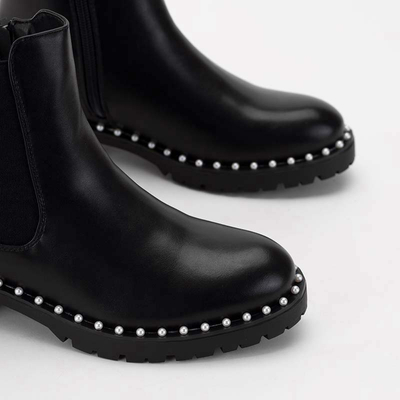 Черные ботинки с декоративными бусинами Adoil
