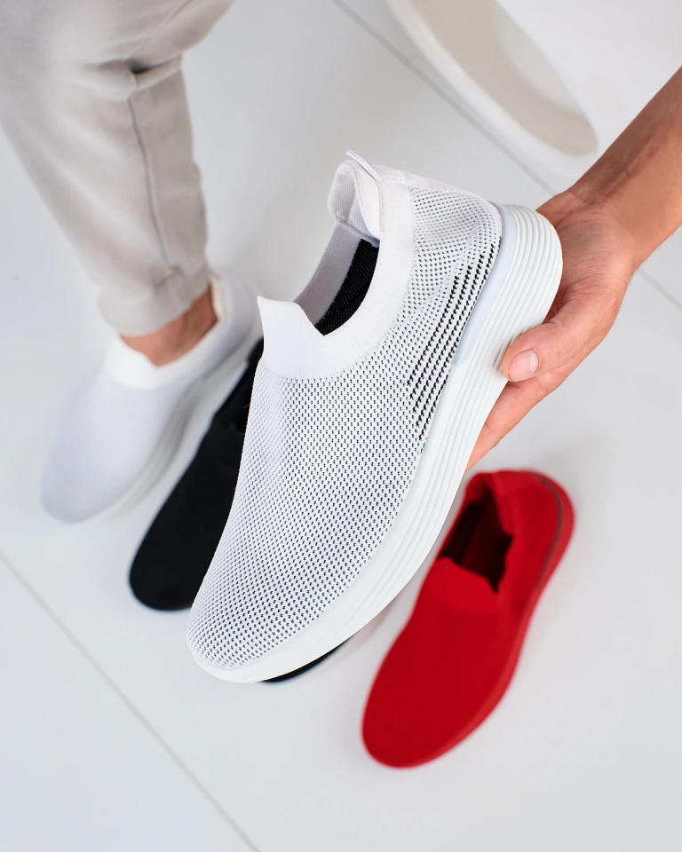 Royalfashion Белые мужские спортивные туфли-слипы Riticas