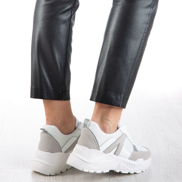 Białe sneakersy damskie z odblaskiem Ariana - Obuwie