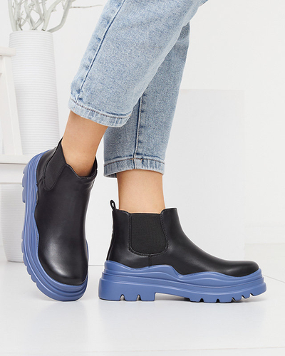 OUTLET Juodi moteriški batai mėlynu padu Beja - Avalynė