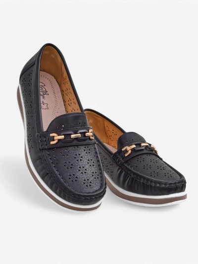 Royalfashion Женские перфорированные мокасины Cerro