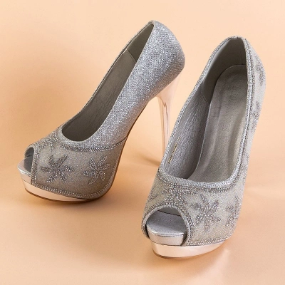 OUTLET Женские туфли на высоком каблуке из серебряной парчи с фианитом Yilla - Обувь