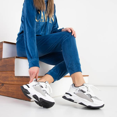 Женские белые спортивные туфли с тиснением под змеиную кожу Феликс - Обувь