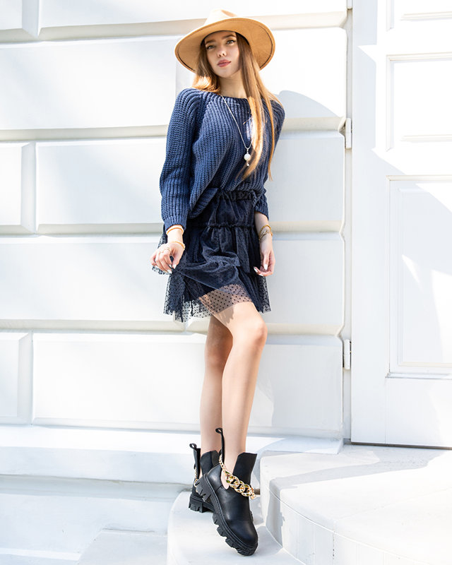 Темно-синий женский свитер с пидсвискою