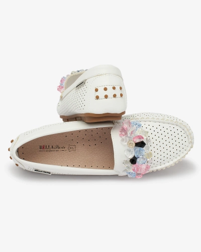 Royalfashion Женские ажурные белые мокасины с декоративными кристаллами Cizzas