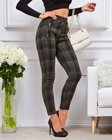 juodas || Tamsiai pilka