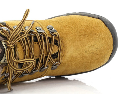 Sznurowane traperki w kolorze beżowym - Obuwie